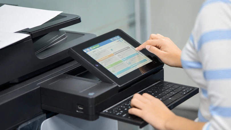 Chọn tính năng Scanner trên bảng điều khiển máy photocopy Ricoh Toshiba
