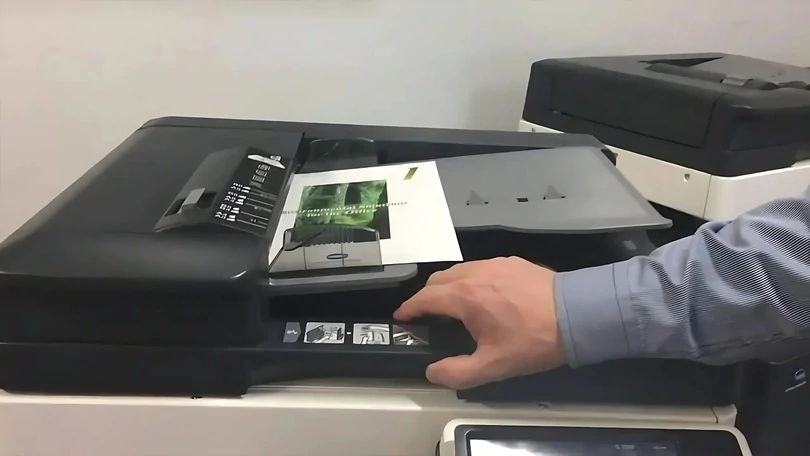 Vậy nên photocopy thủ công hay tự động